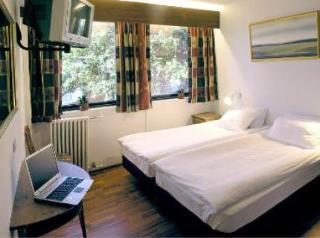 Downtown Hotell 3*